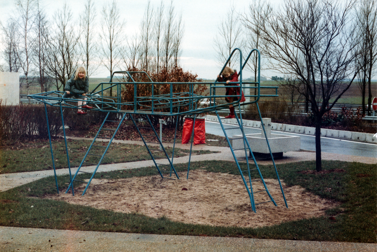 slideshow image