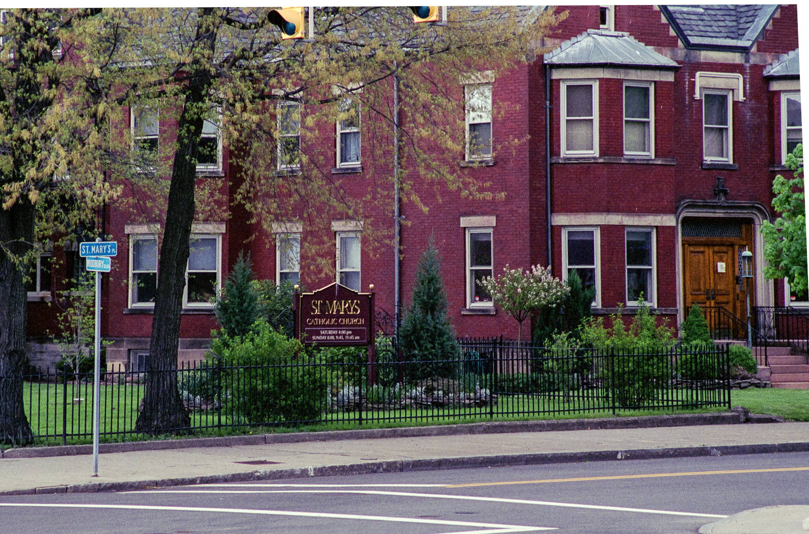 slideshow image