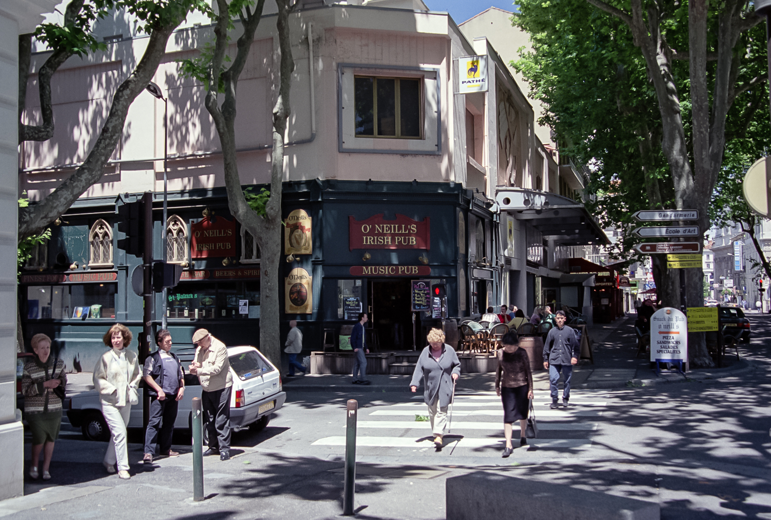 slideshow image