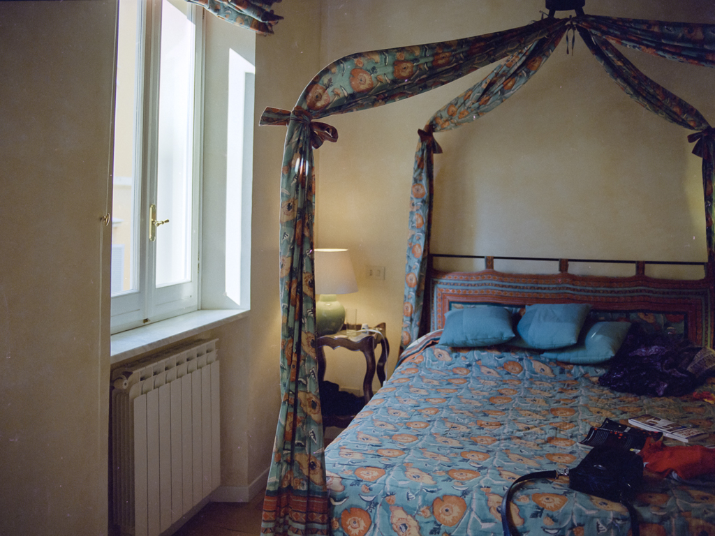 slideshow image