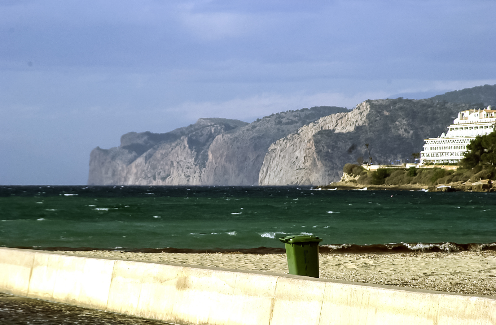 slideshow image