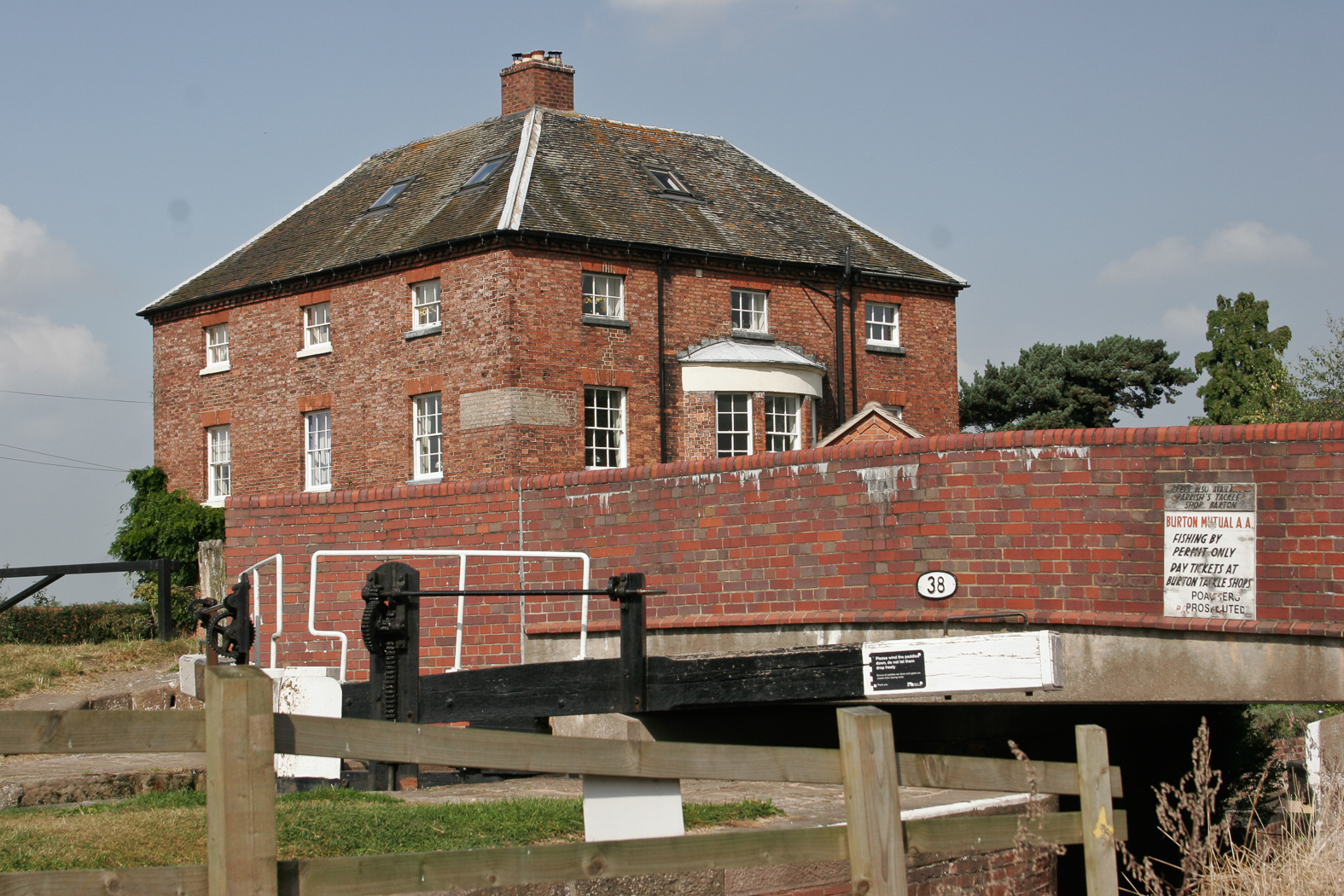 slideshow image