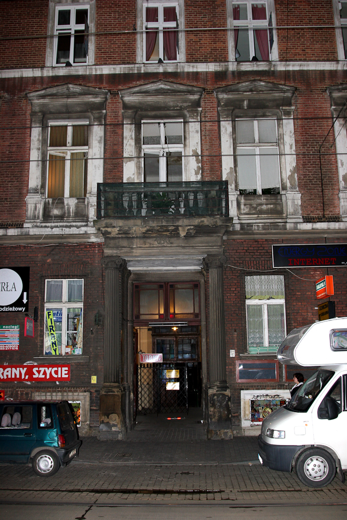 slideshow image