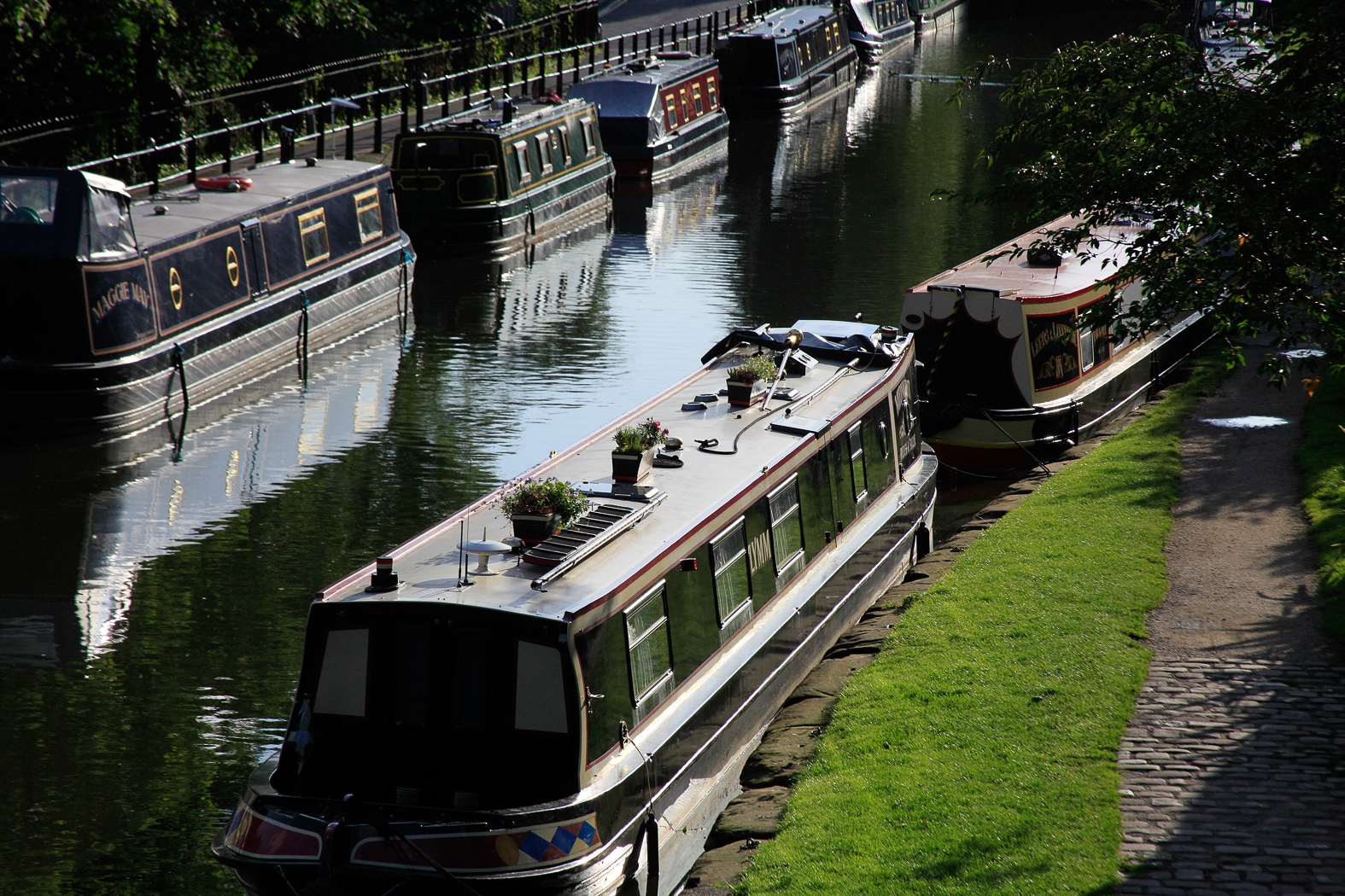 slideshow image