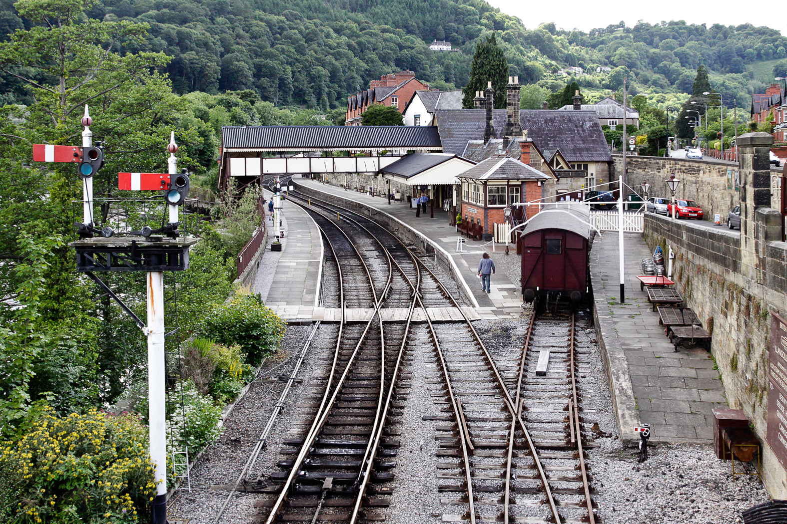 slideshow image