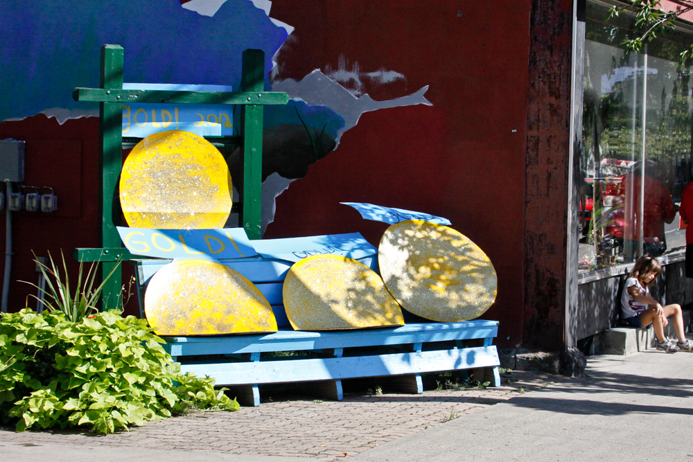 slideshow image