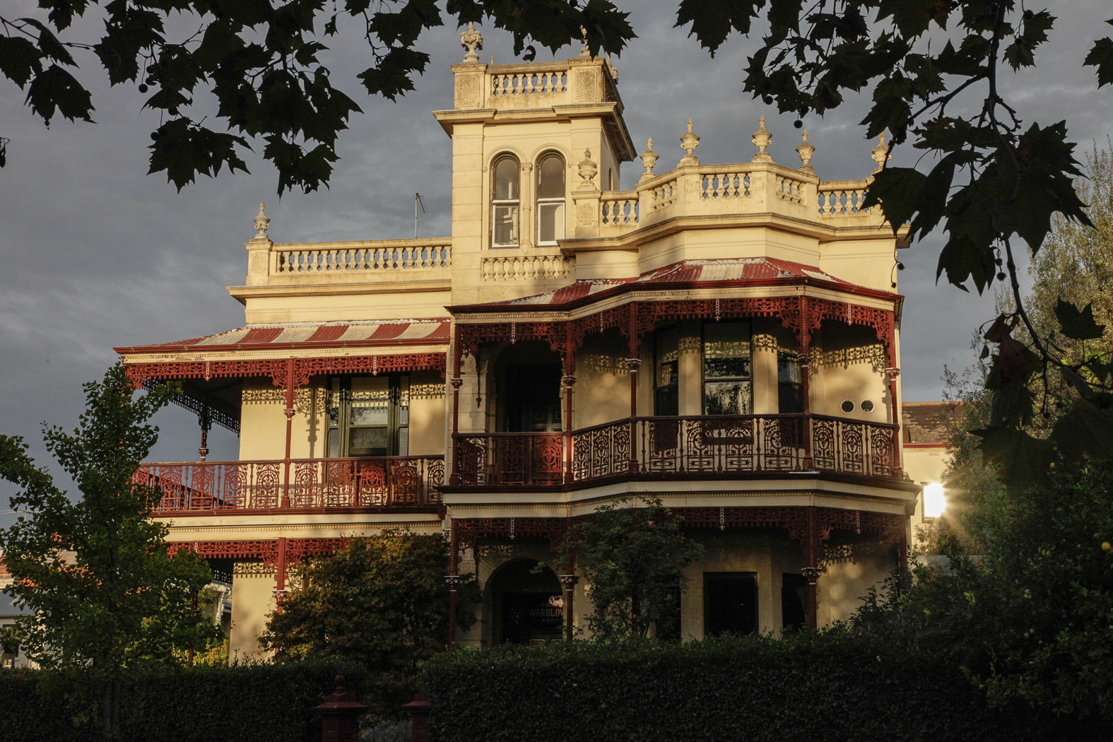 slideshow image