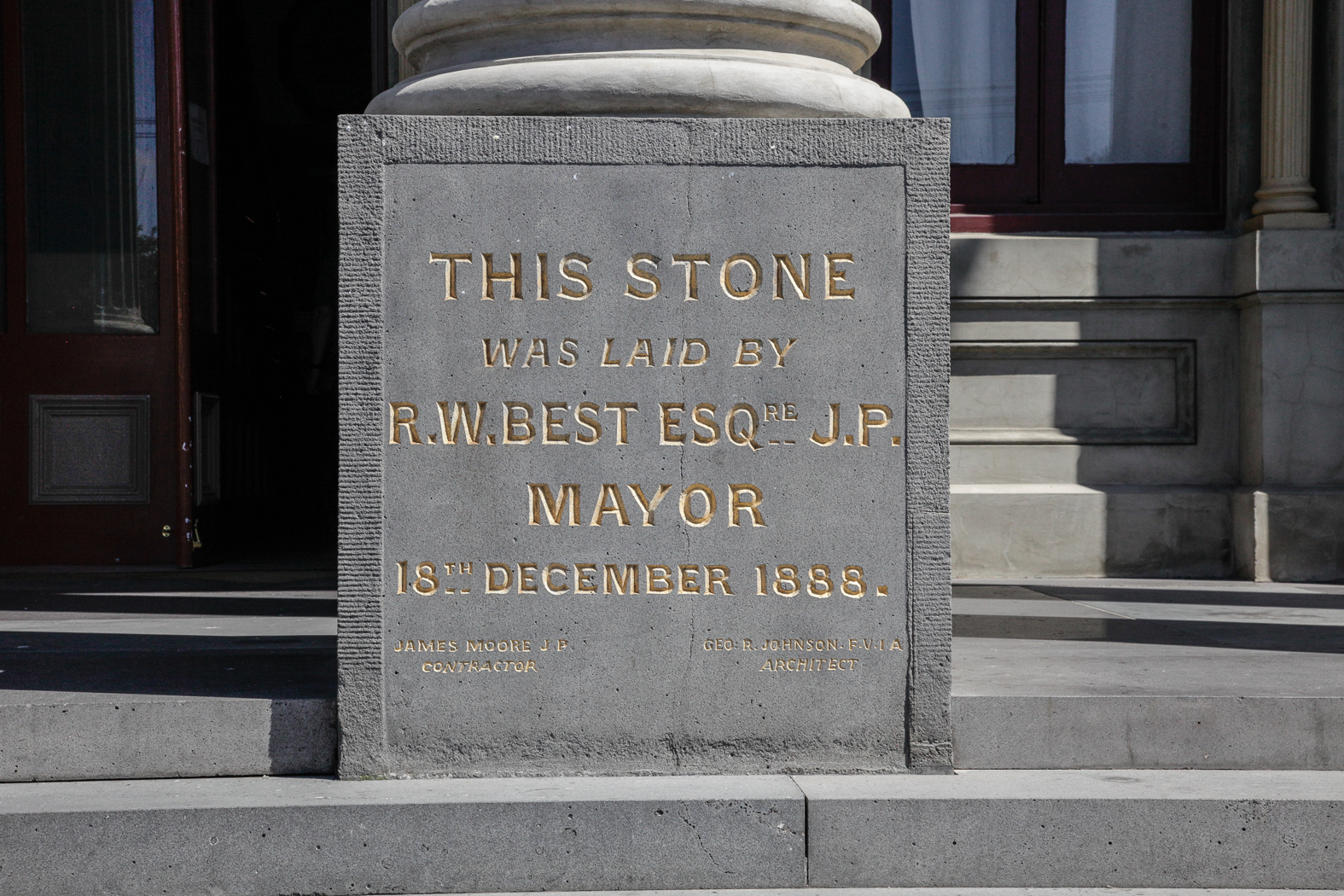 slideshow image