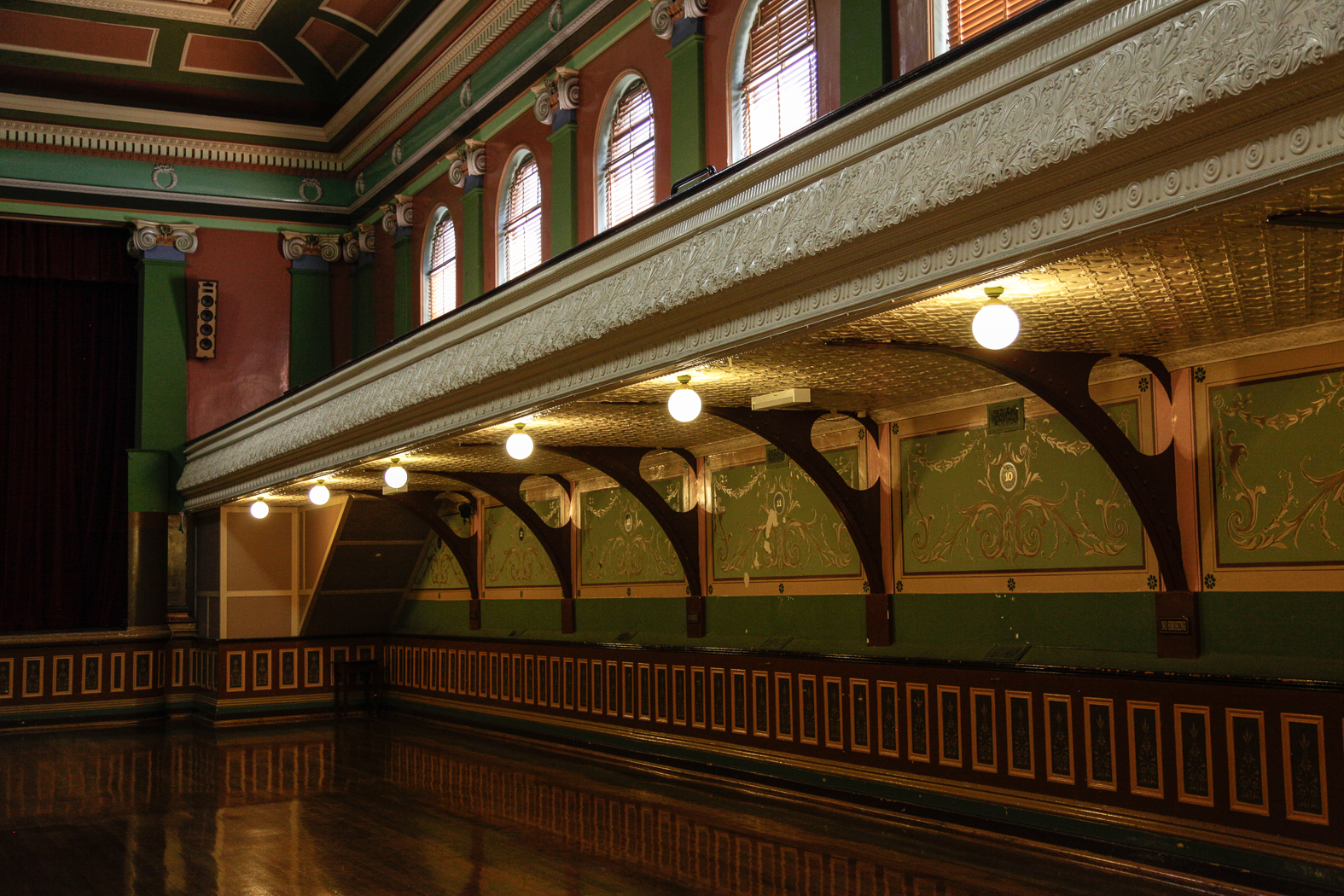 slideshow image