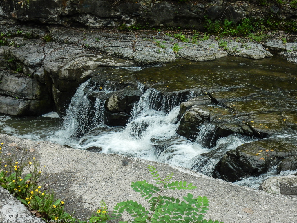 slideshow image