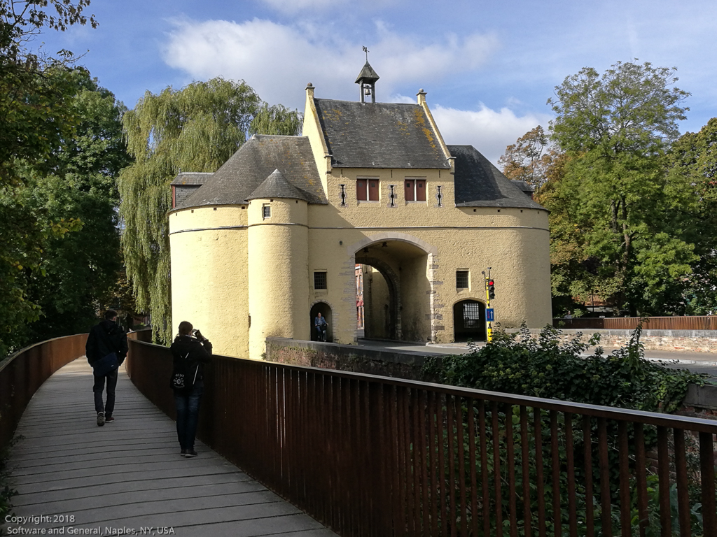 slideshow image