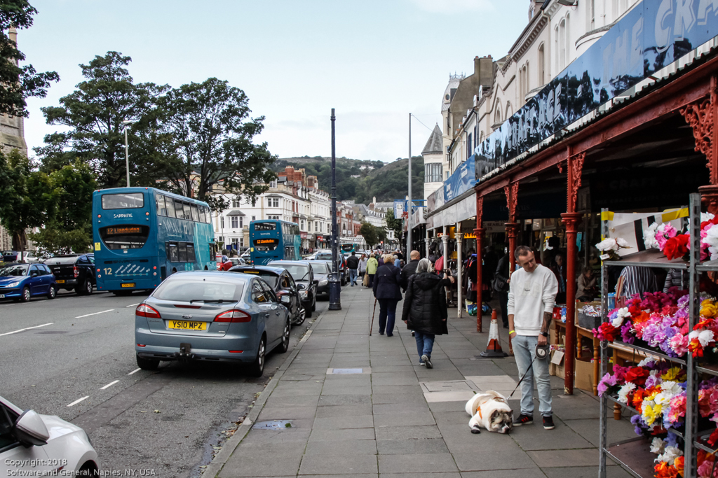 slideshow image