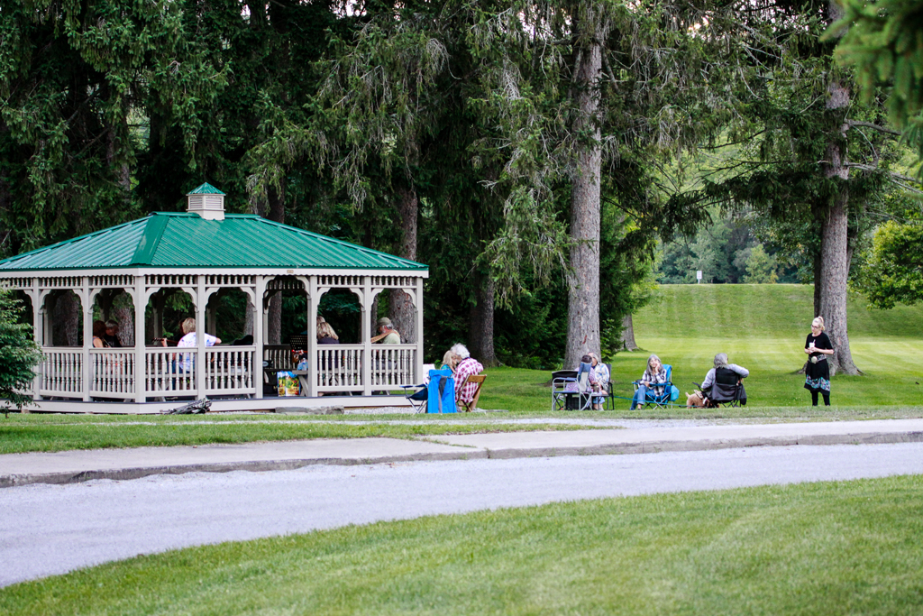 slideshow image