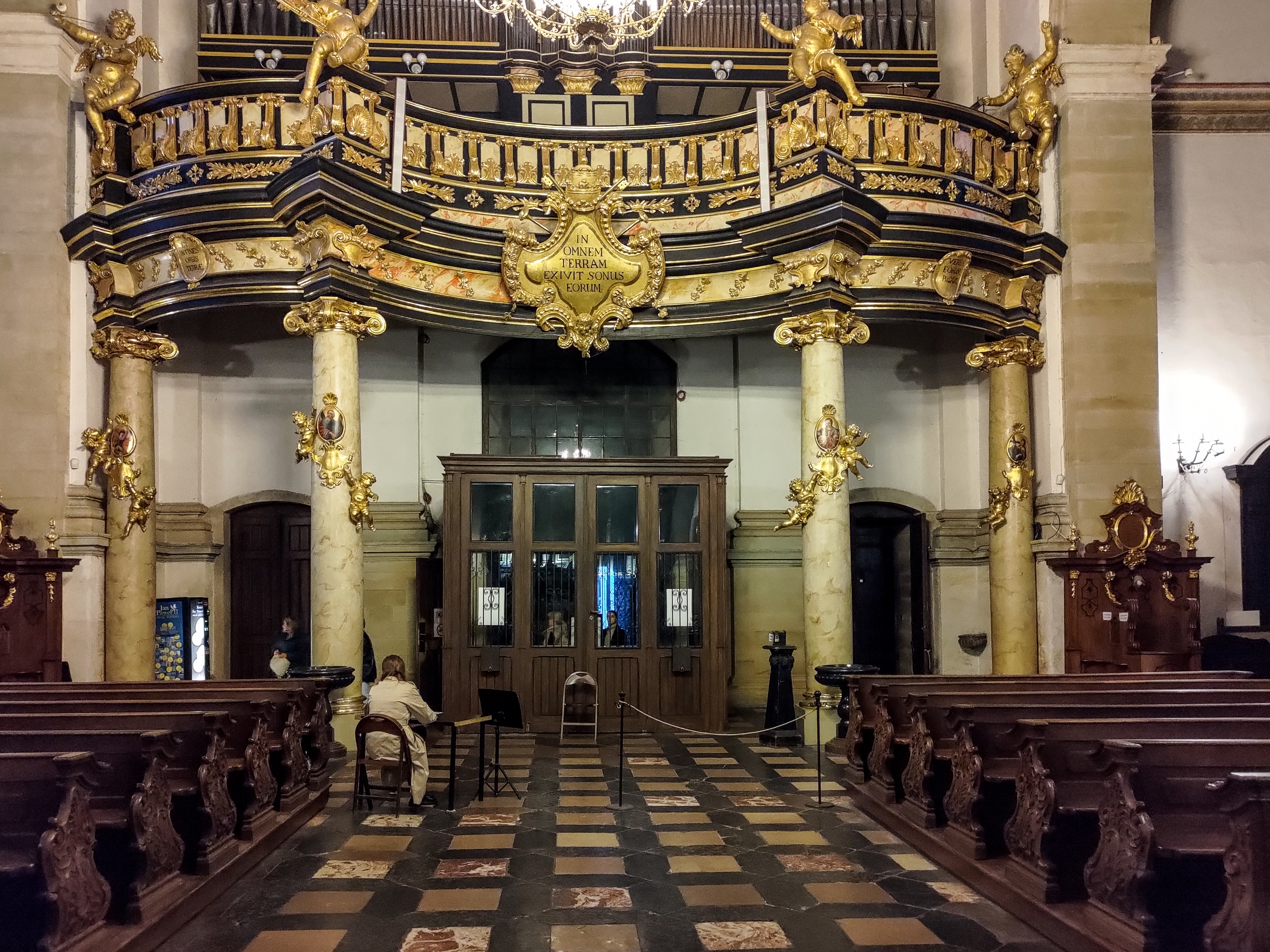 slideshow image