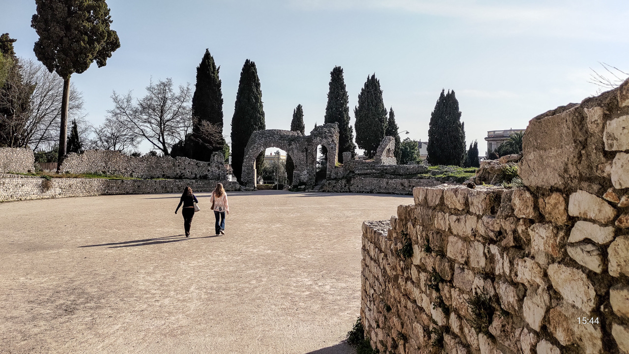 slideshow image