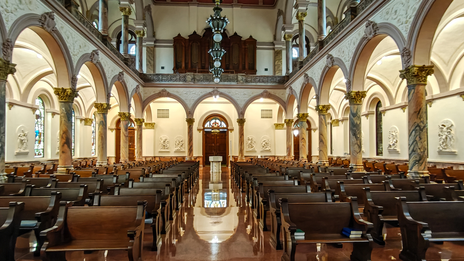 slideshow image